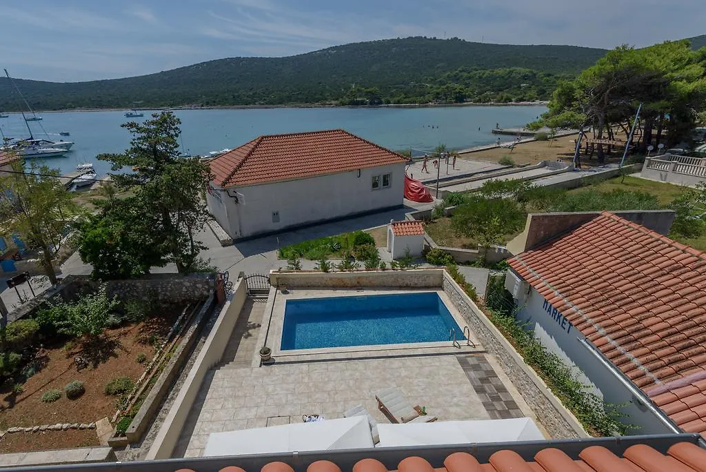 Holiday home Villa Elen Ist